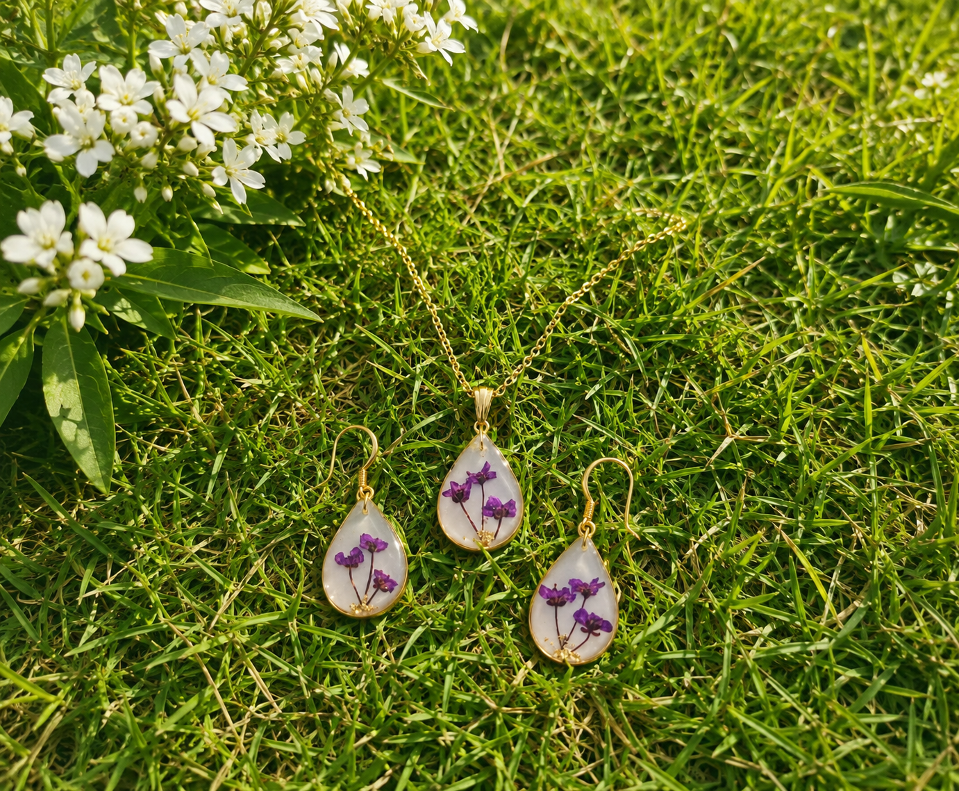 Pressed Flower Resin Jewelry Set | Handmade Teardrop Pendant & Earrings