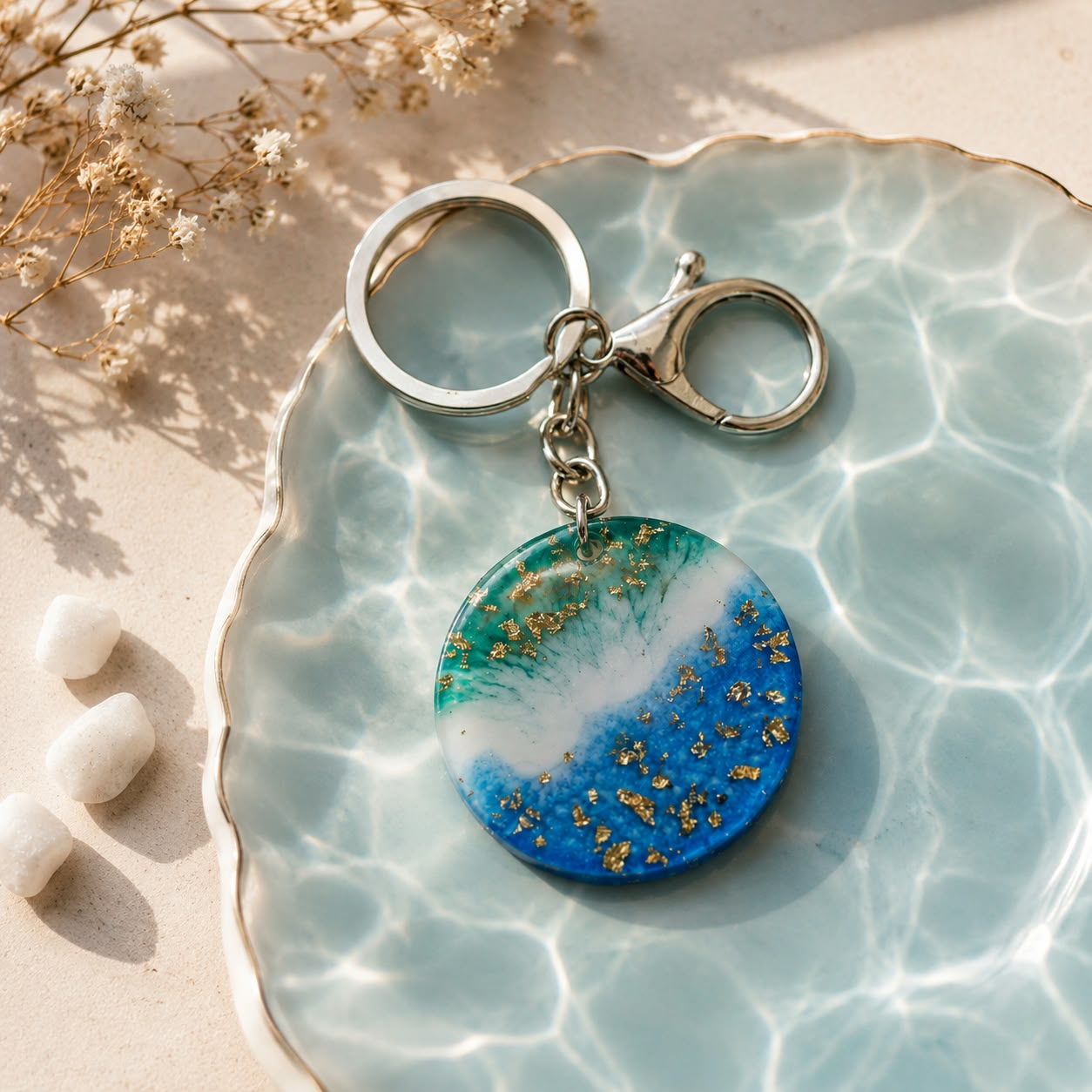 Ocean Resin Round Keychain – Handmade Coastal Glitter Keyring