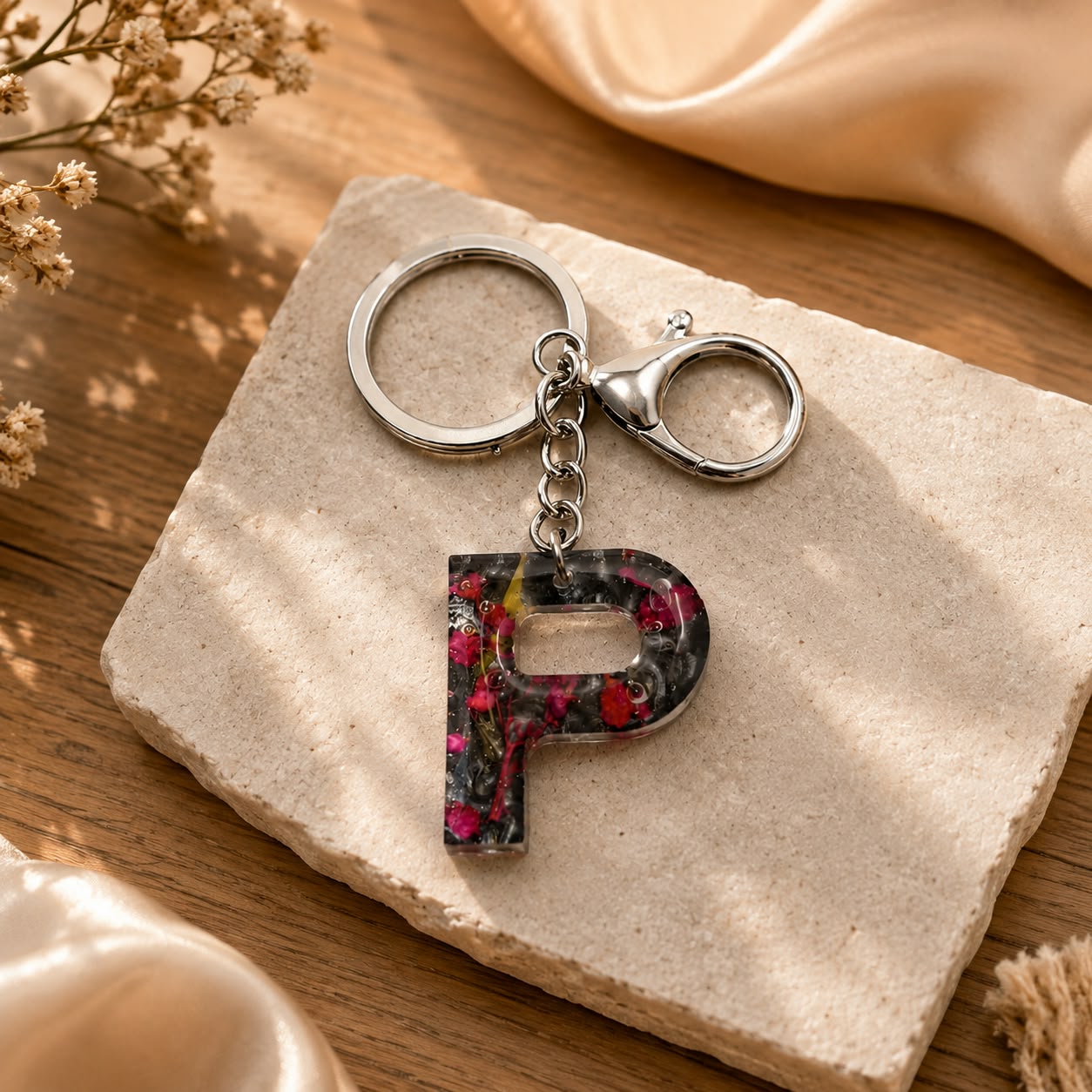 Elegant Resin Alphabet Keyring – Personalized Gift